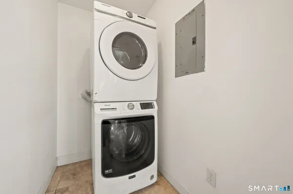 $2,425 | 246 South Orchard Street, Wallingford, CT 06492