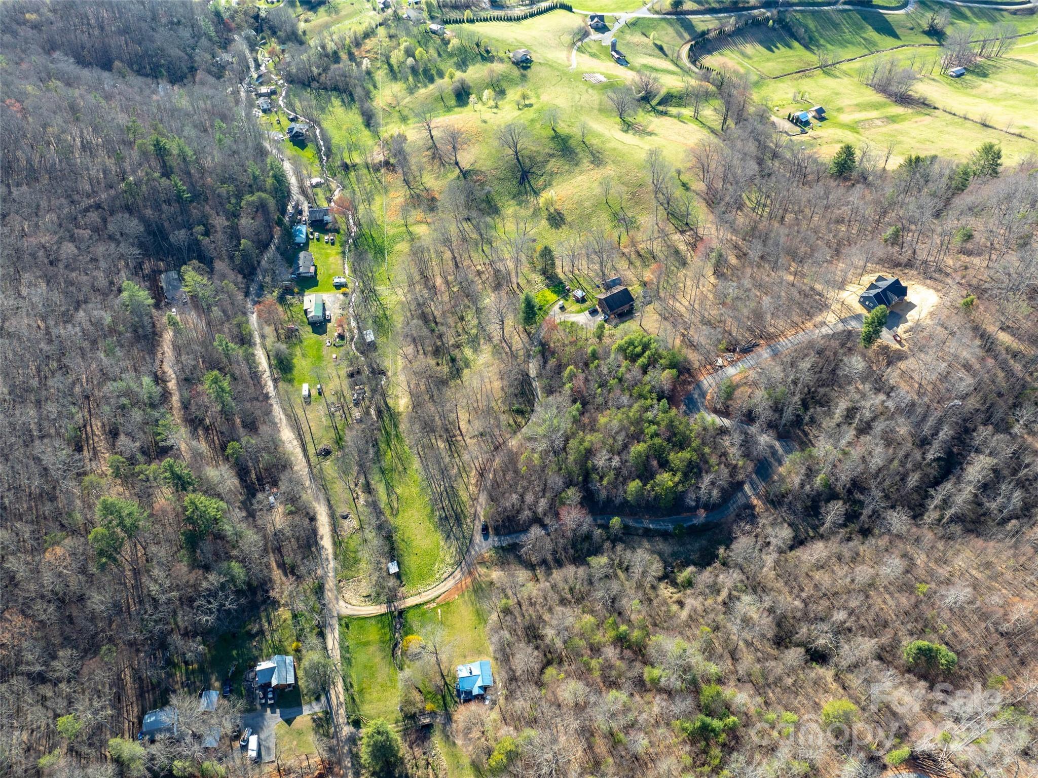 37 Wild Rock Court Clyde, NC 28721 - Photo 5 of 15 a bird view of building