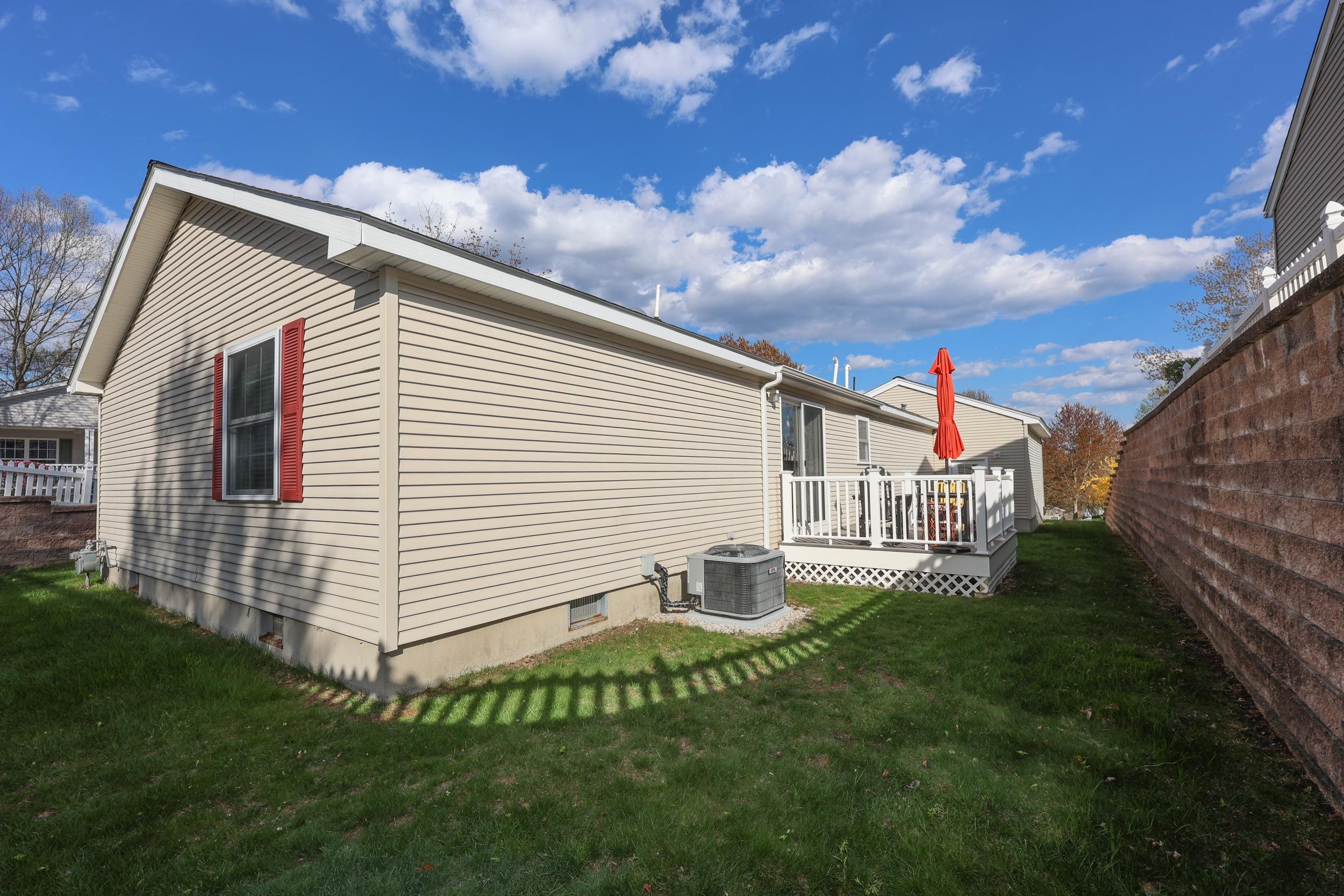 74 Heritage Way Manchester, NH 03104 - Photo 28 of 28