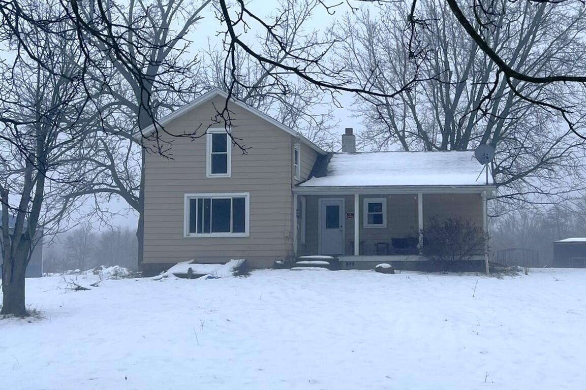 7856 Newberry Road Durand, MI 48429 - Photo 1 of 24 IMG_4791.JPEG_1.JPEG_1