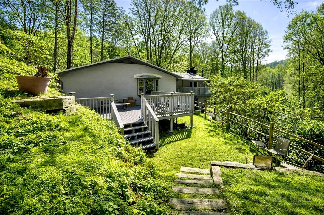 913 Winterberry Trail Boone, NC 28607 - Photo 40 of 43