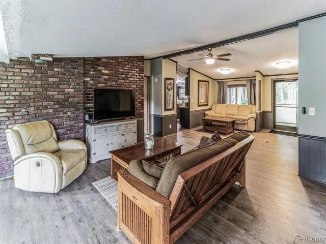 60 Ritchie Road Gladwin, MI 48624 - Photo 9 of 25