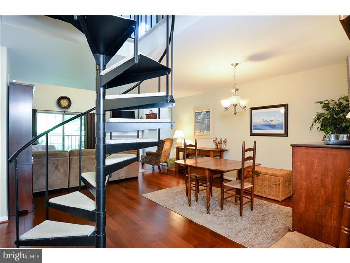 244 Valley Stream Lane Wayne, PA 19087 - Photo 8 of 24 Gallery Image 8