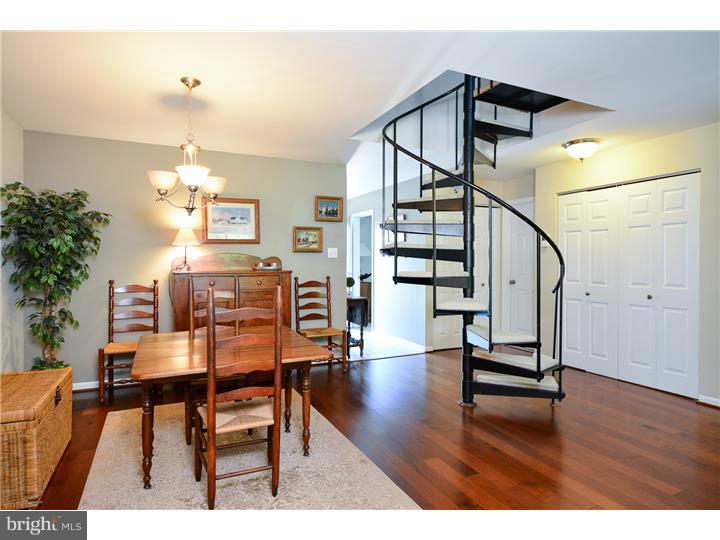 244 Valley Stream Lane Wayne, PA 19087 - Photo 10 of 24 Gallery Image 10