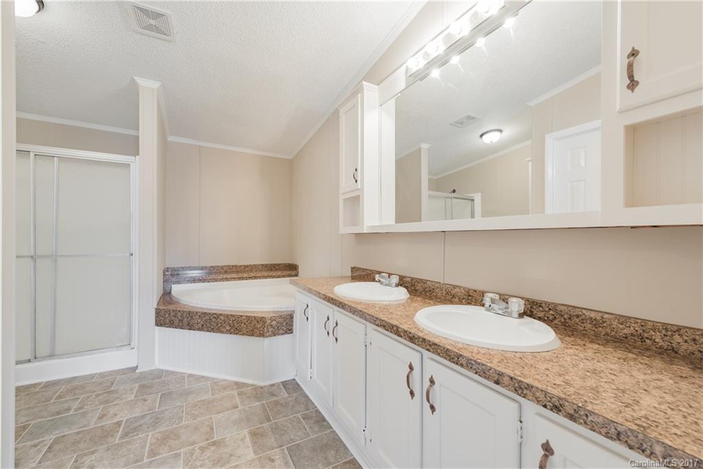 4010 Hoodtown Road Sharon, SC 29742 - Photo 21 of 24