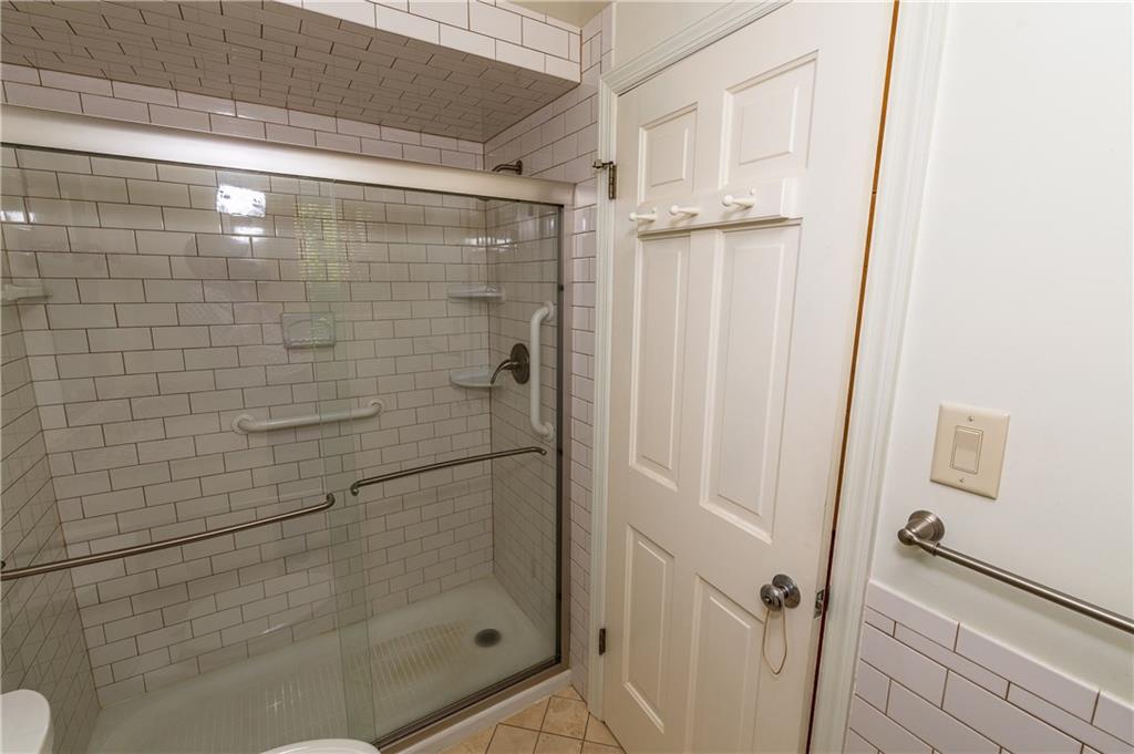 26 Easton Road Pittsburgh, PA 15238 - Photo 20 of 25 Gallery Image 20