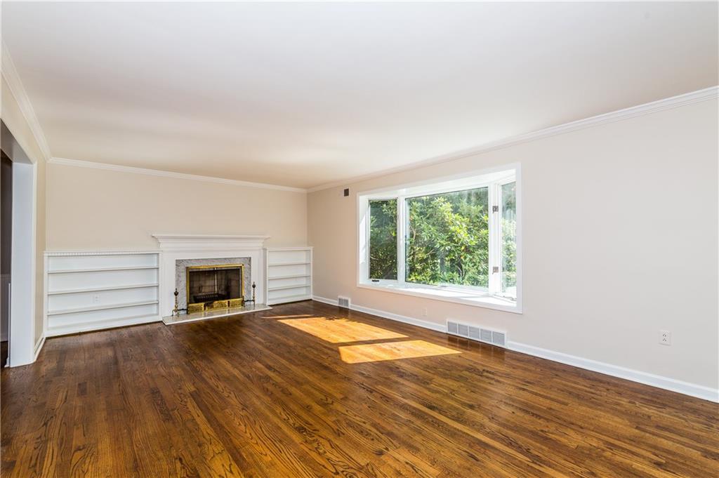 26 Easton Road Pittsburgh, PA 15238 - Photo 8 of 25 Gallery Image 8