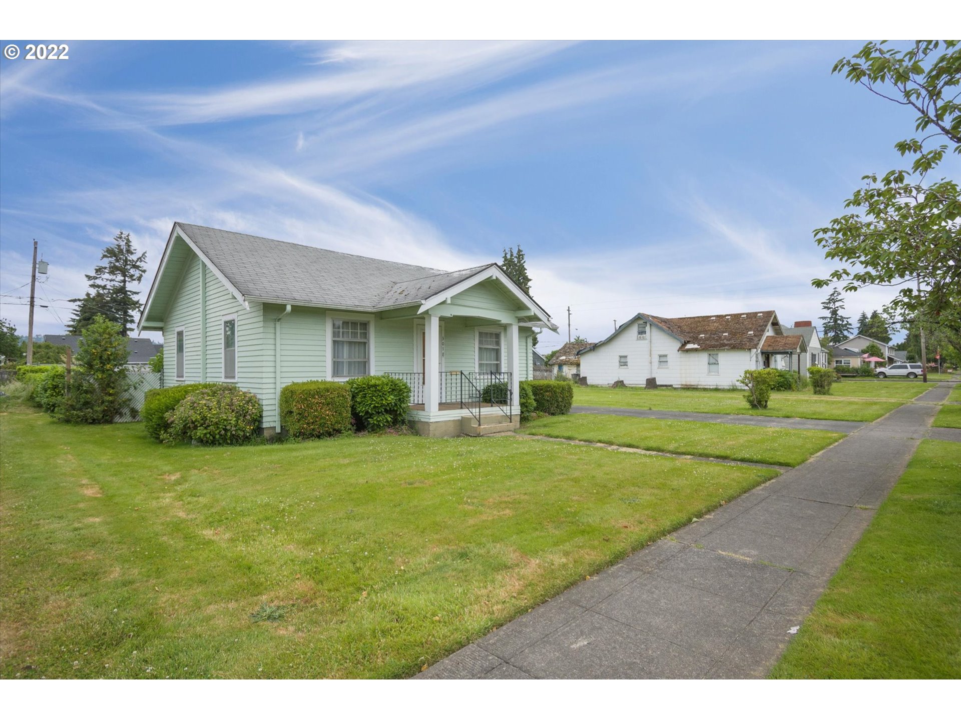 3018 Dover Street Longview, WA 98632 - Photo 2 of 22 Gallery Image 2