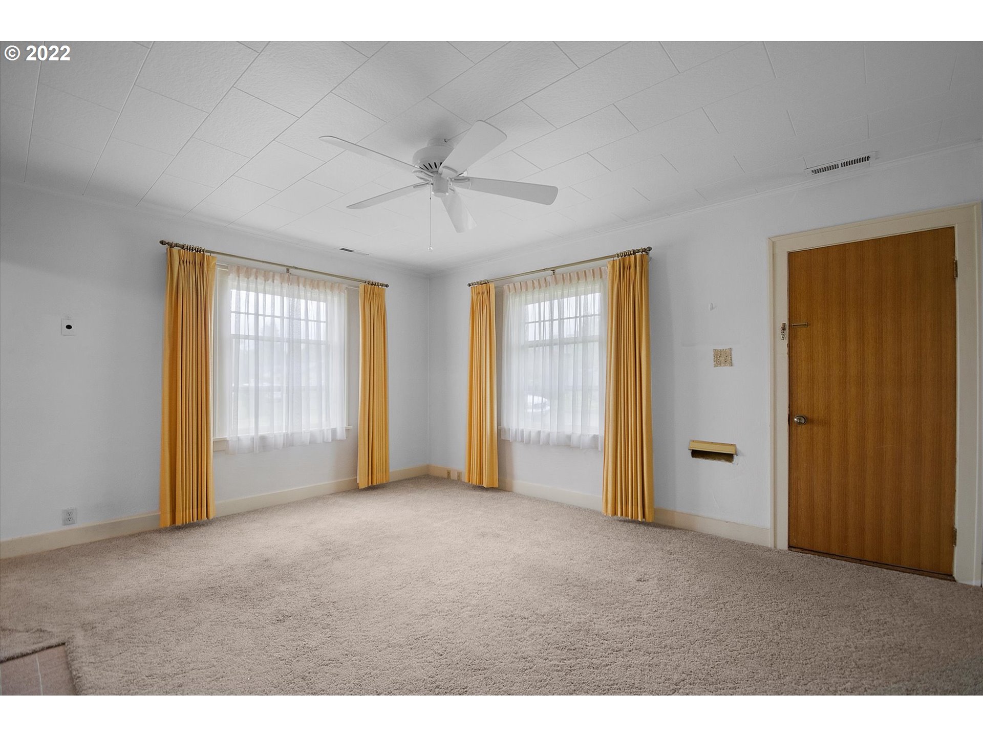 3018 Dover Street Longview, WA 98632 - Photo 5 of 22 Gallery Image 5