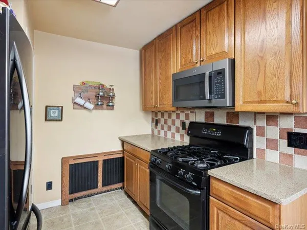 $690,000 | 1503 Paul Street, Baldwin, NY 11510