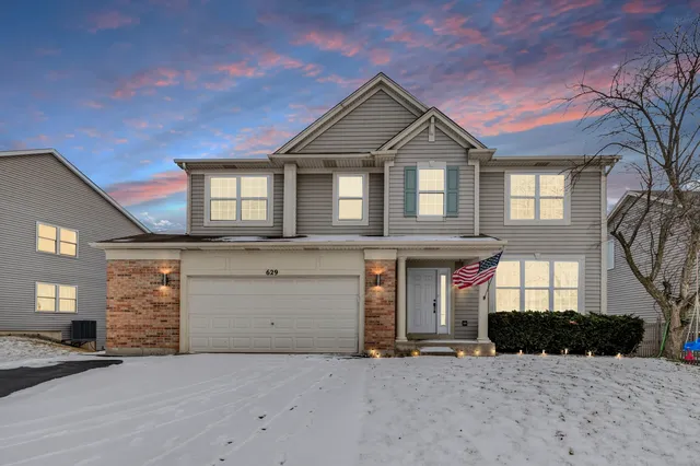 $574,500 | 629 Waterford Lane, South Elgin, IL 60177