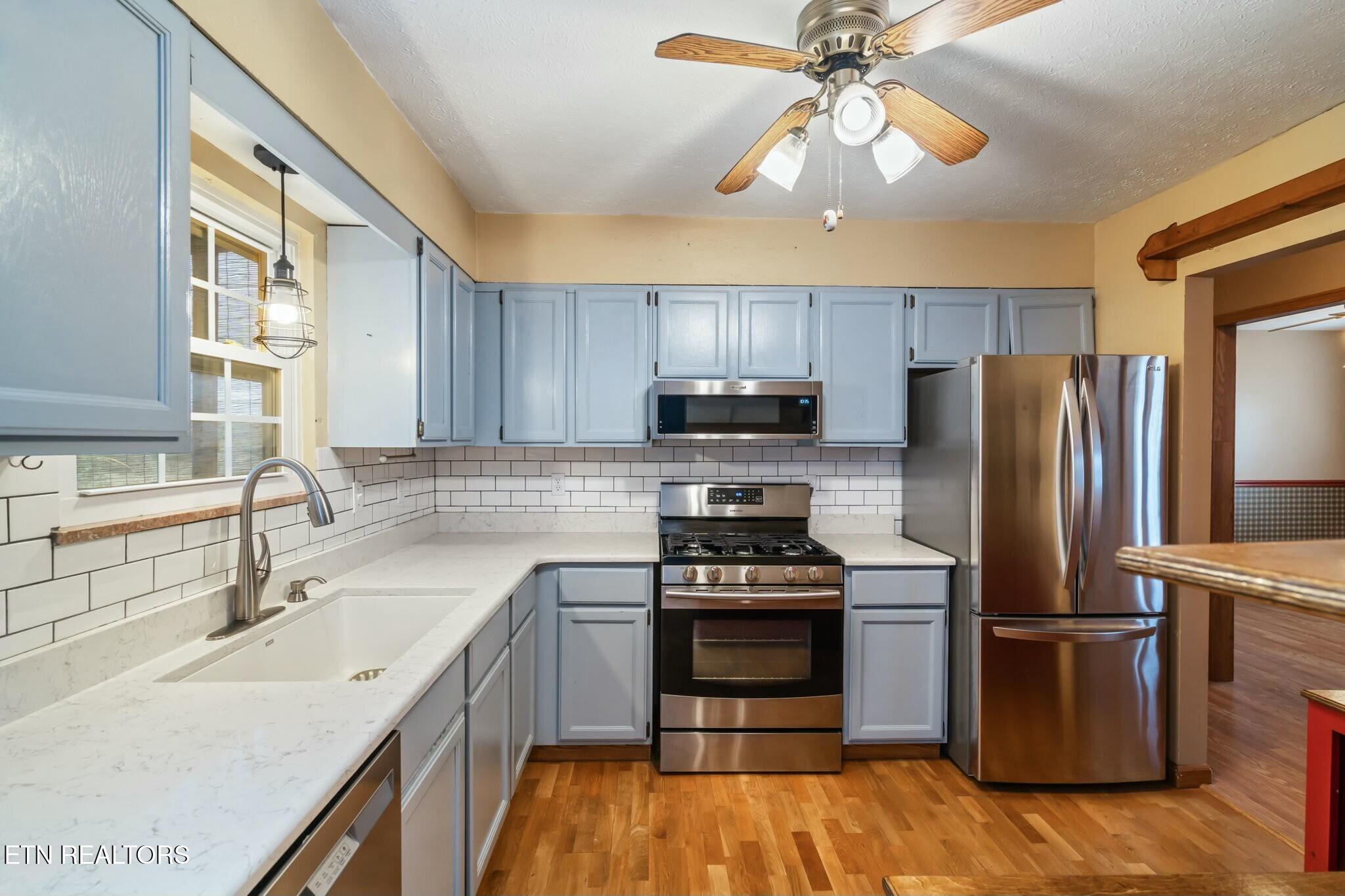 409 Cash Road Knoxville, TN 37924 - Photo 14 of 57 tempImaged5lBM8