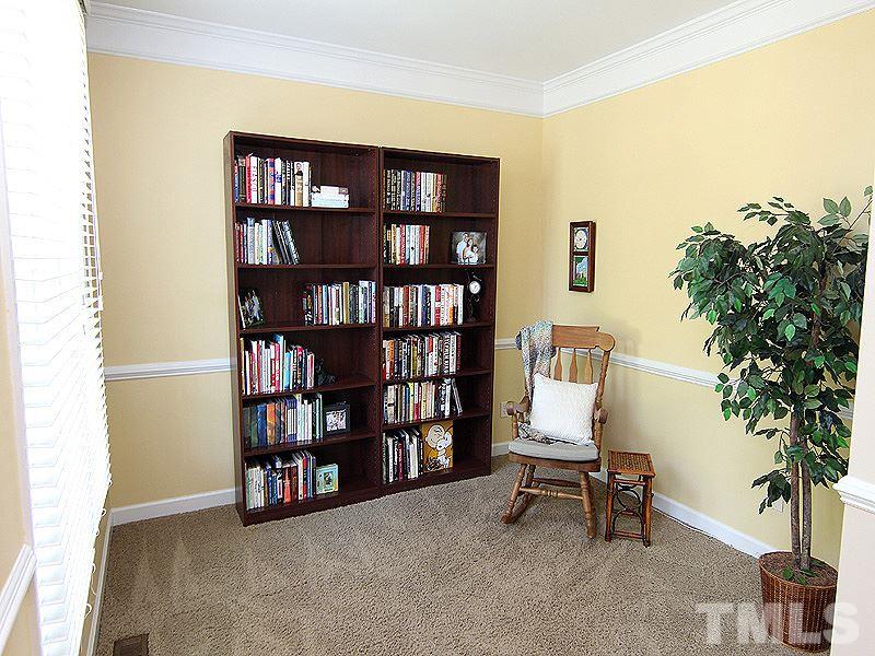 1701 Patterson Grove Road Apex, NC 27502 - Photo 6 of 25 Gallery Image 6