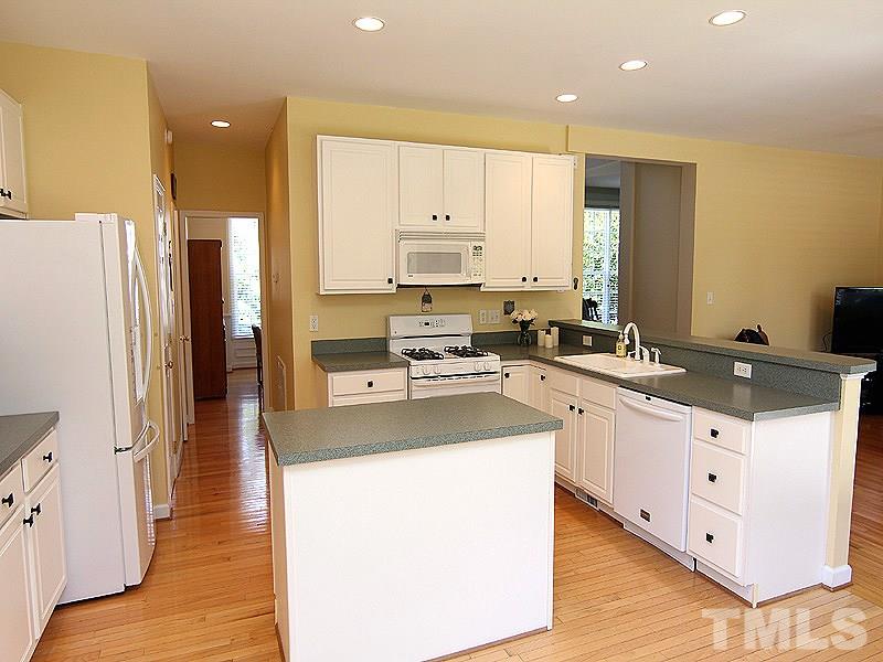 1701 Patterson Grove Road Apex, NC 27502 - Photo 10 of 25 Gallery Image 10