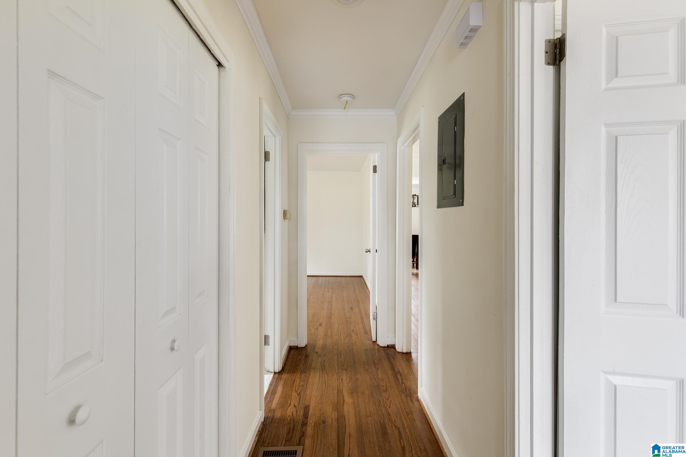1528 Cresthill Road Birmingham, AL 35213 - Photo 19 of 32