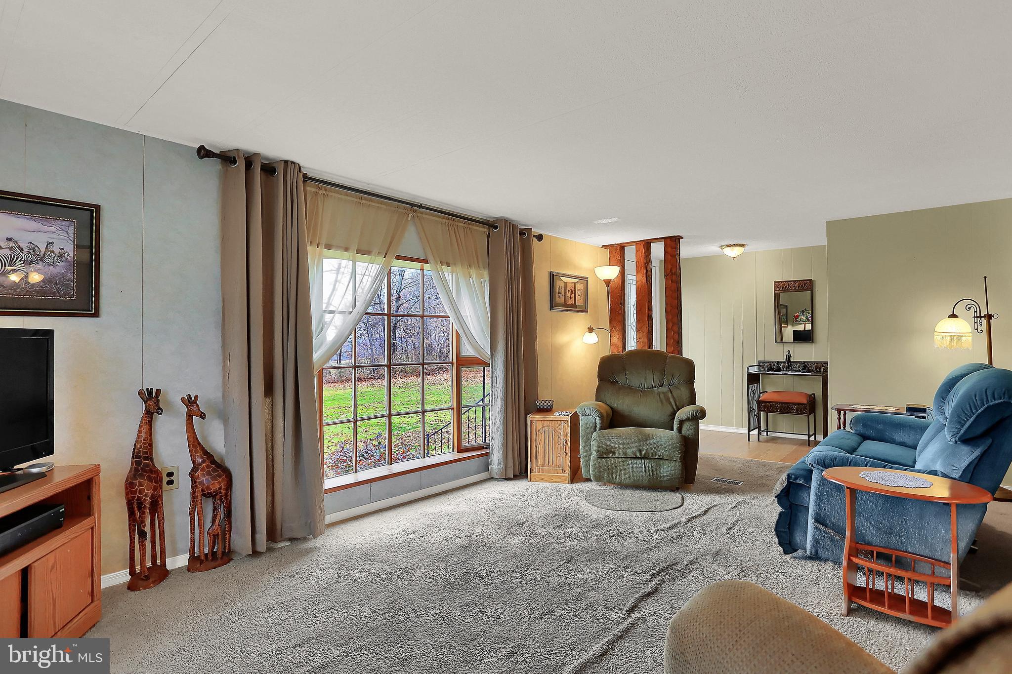 428 Line Road Hanover, PA 17331 - Photo 6 of 39