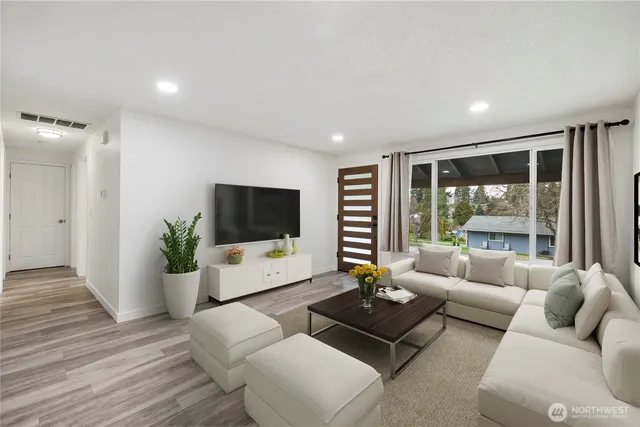 $699,950 | 3620 201st Place Southwest, Lynnwood, WA 98036