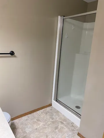 $225,000 | 744 East Greenwood Court, Haysville, KS 67060