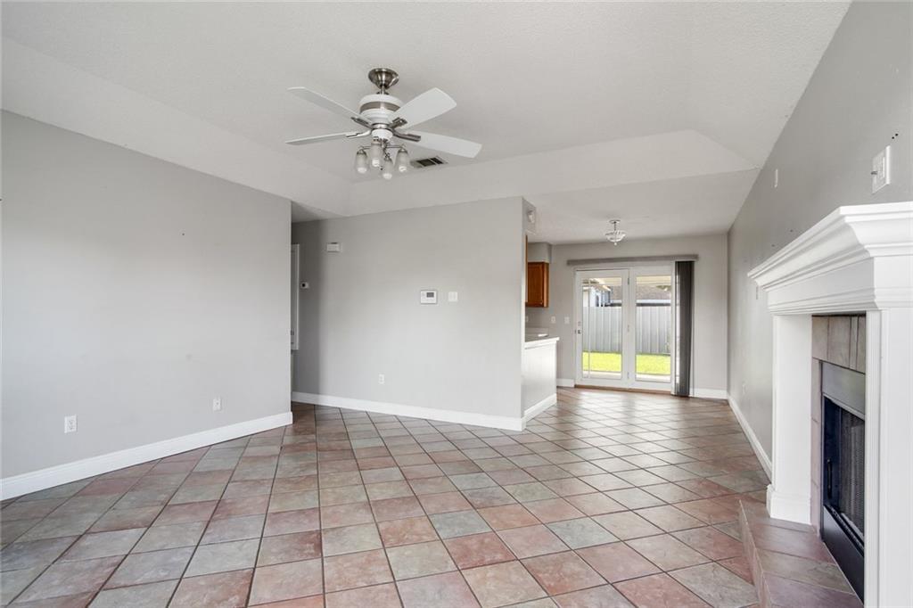 2557 Rue Jesann Marrero, LA 70072 - Photo 3 of 15 Gallery Image 3