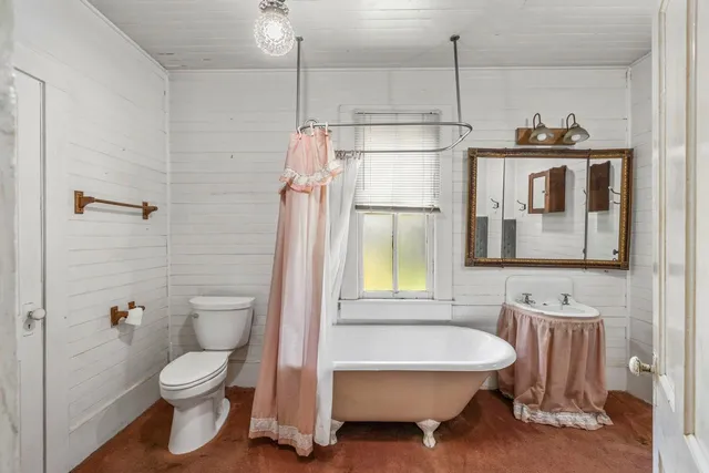 $295,000 | 425 North Mulberry Street, Monticello, FL 32344