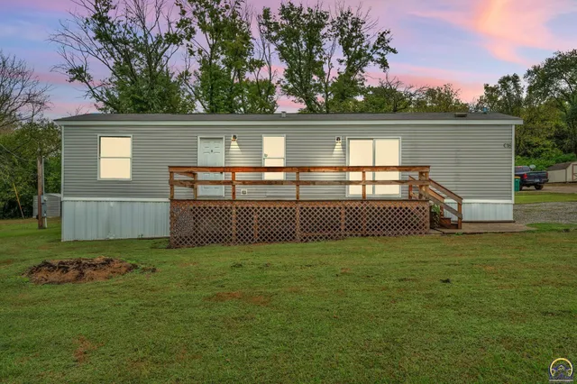 $52,000 | 3770 Park Drive, Unit C16, Meriden, KS 66512