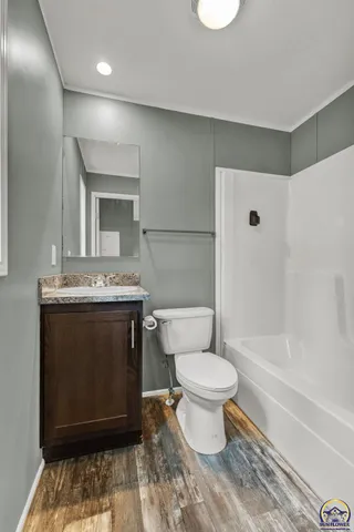 $52,000 | 3770 Park Drive, Unit C16, Meriden, KS 66512