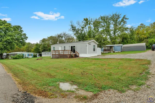 $52,000 | 3770 Park Drive, Unit C16, Meriden, KS 66512