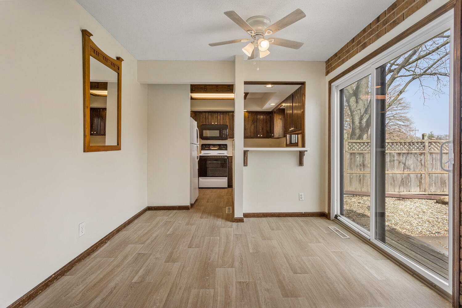 416 Spring Circle, Unit 416 Urbana, IL 61802 - Photo 8 of 27