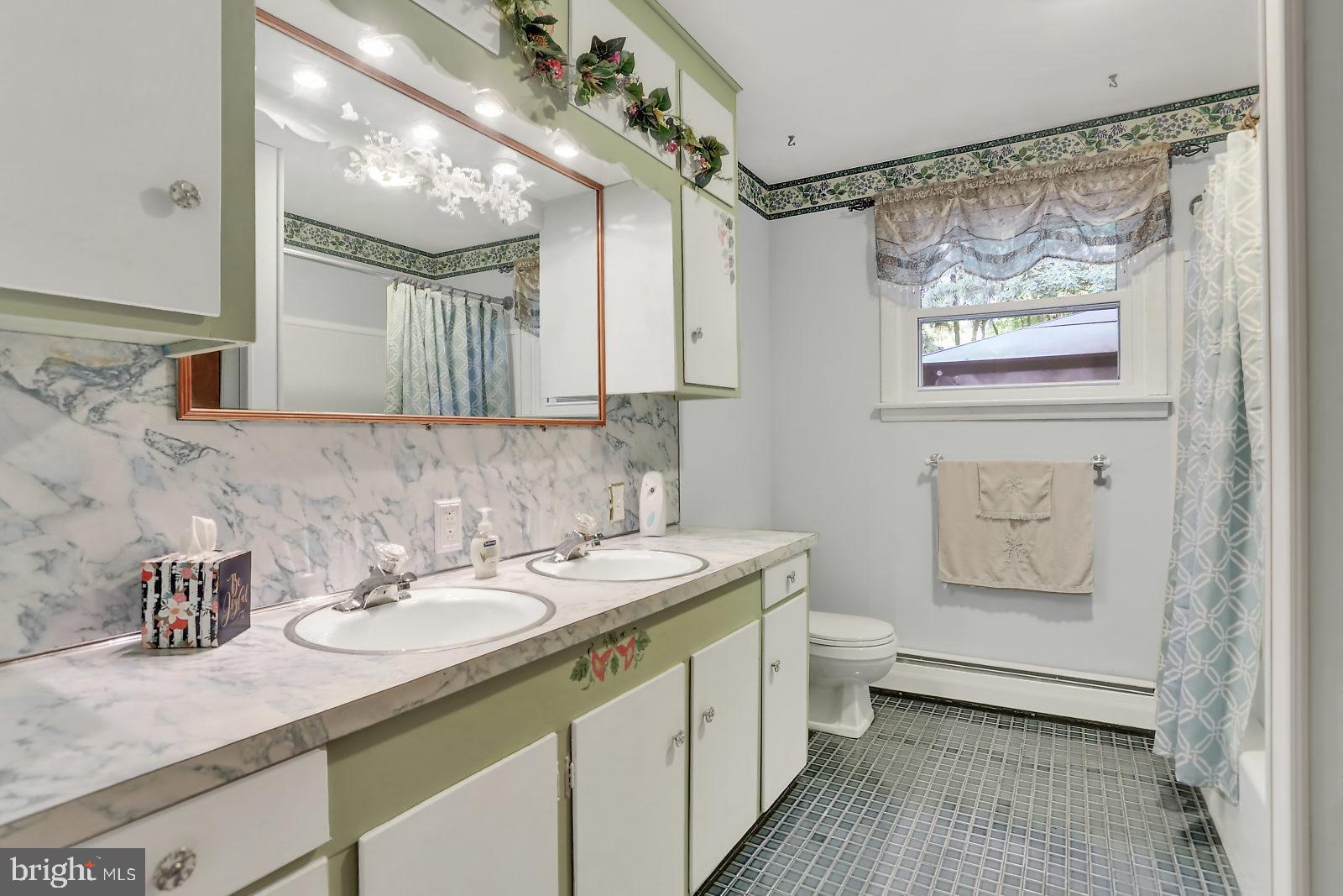 244 Riverview Road Liverpool, PA 17045 - Photo 12 of 25 Gallery Image 12