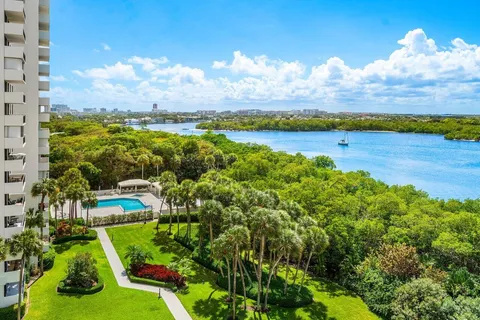 $949,000 | 2003 North Ocean Boulevard, Unit 904, Boca Raton, FL 33431