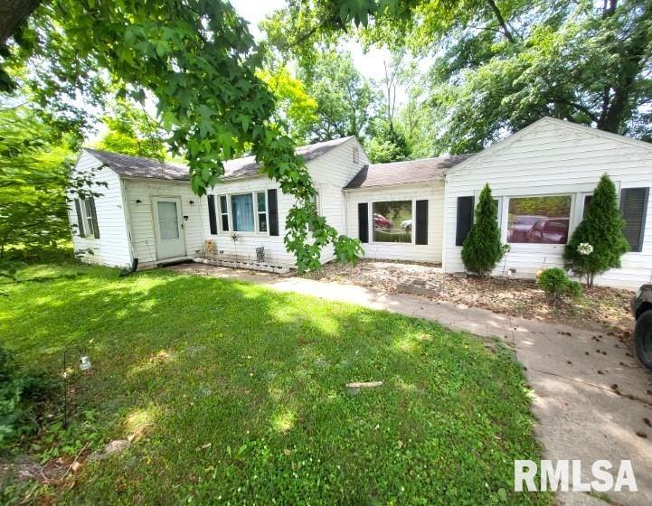 833 Airport Road Mount Vernon, IL 62864 - Photo 1 of 33