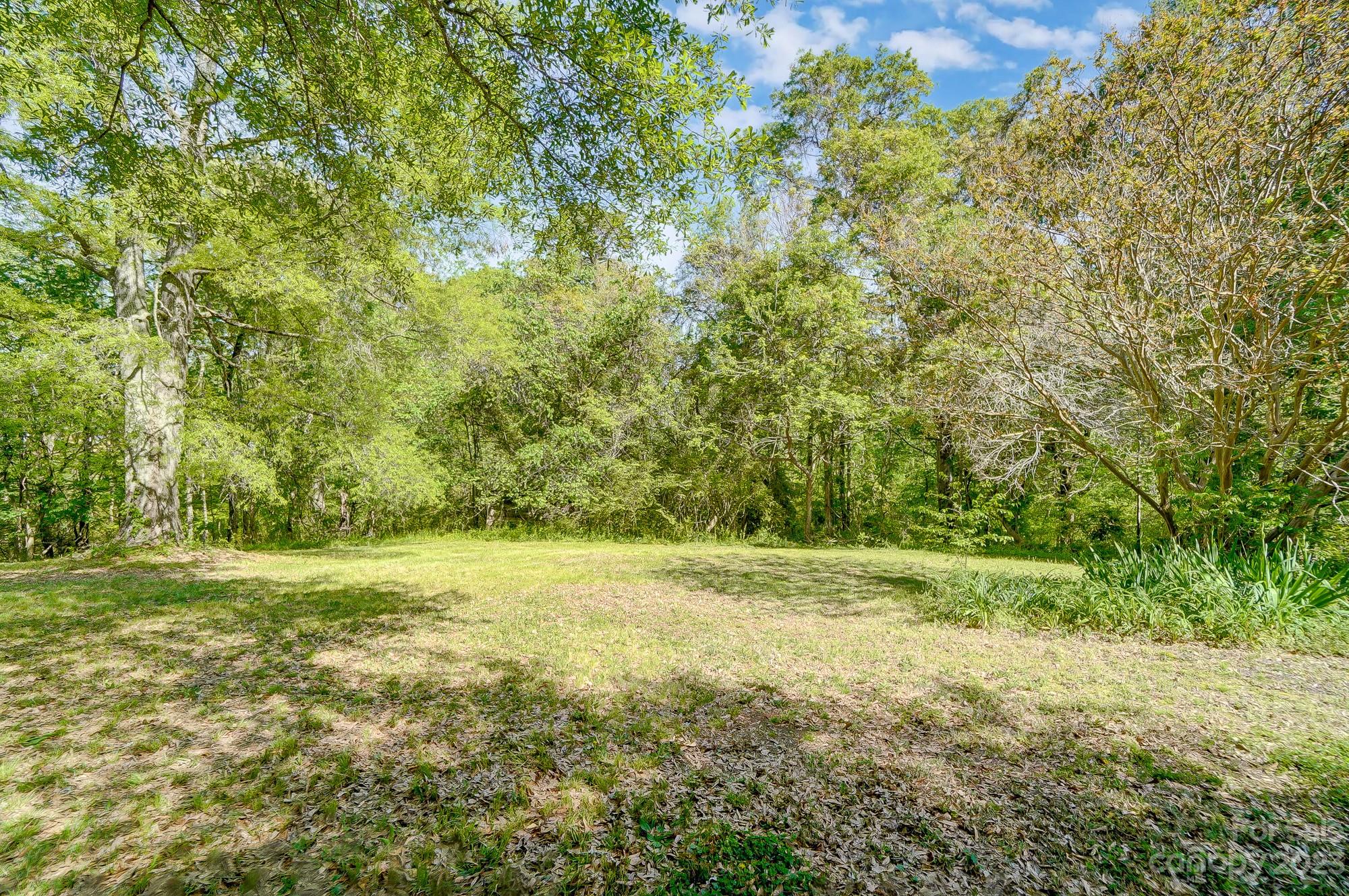5911 Simpson Road Charlotte, NC 28216 - Photo 35 of 42 Gallery Image 35