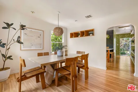 $1,885,000 | 2255 Wellesley Avenue, Los Angeles, CA 90064