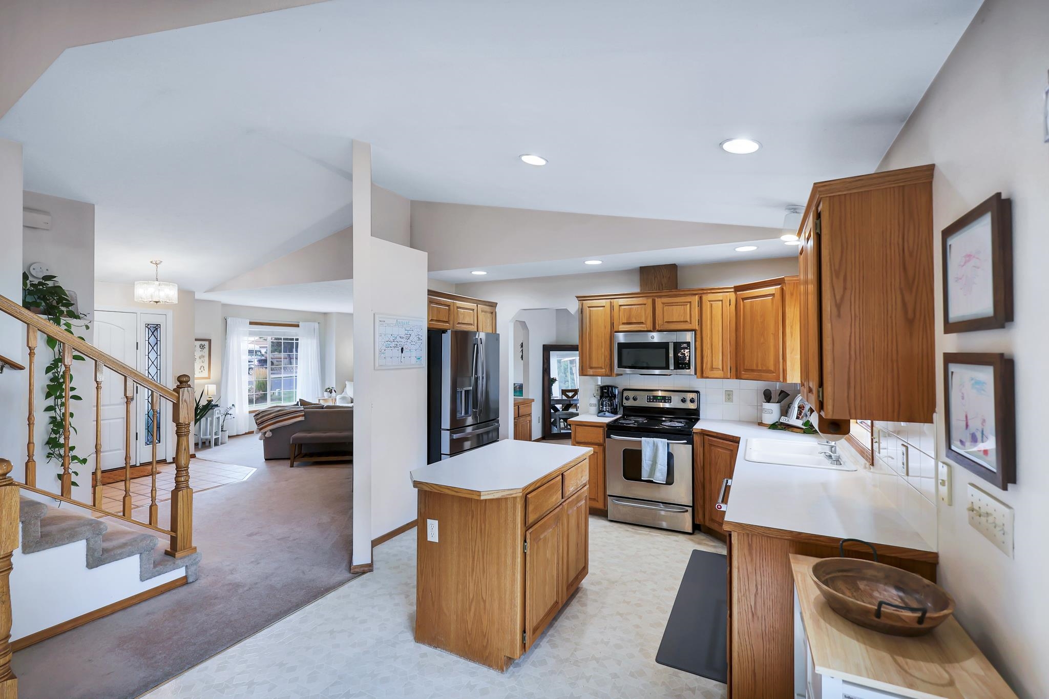 5115 East Lowe Road Mead, WA 99021 - Photo 8 of 50 Gallery Image 8