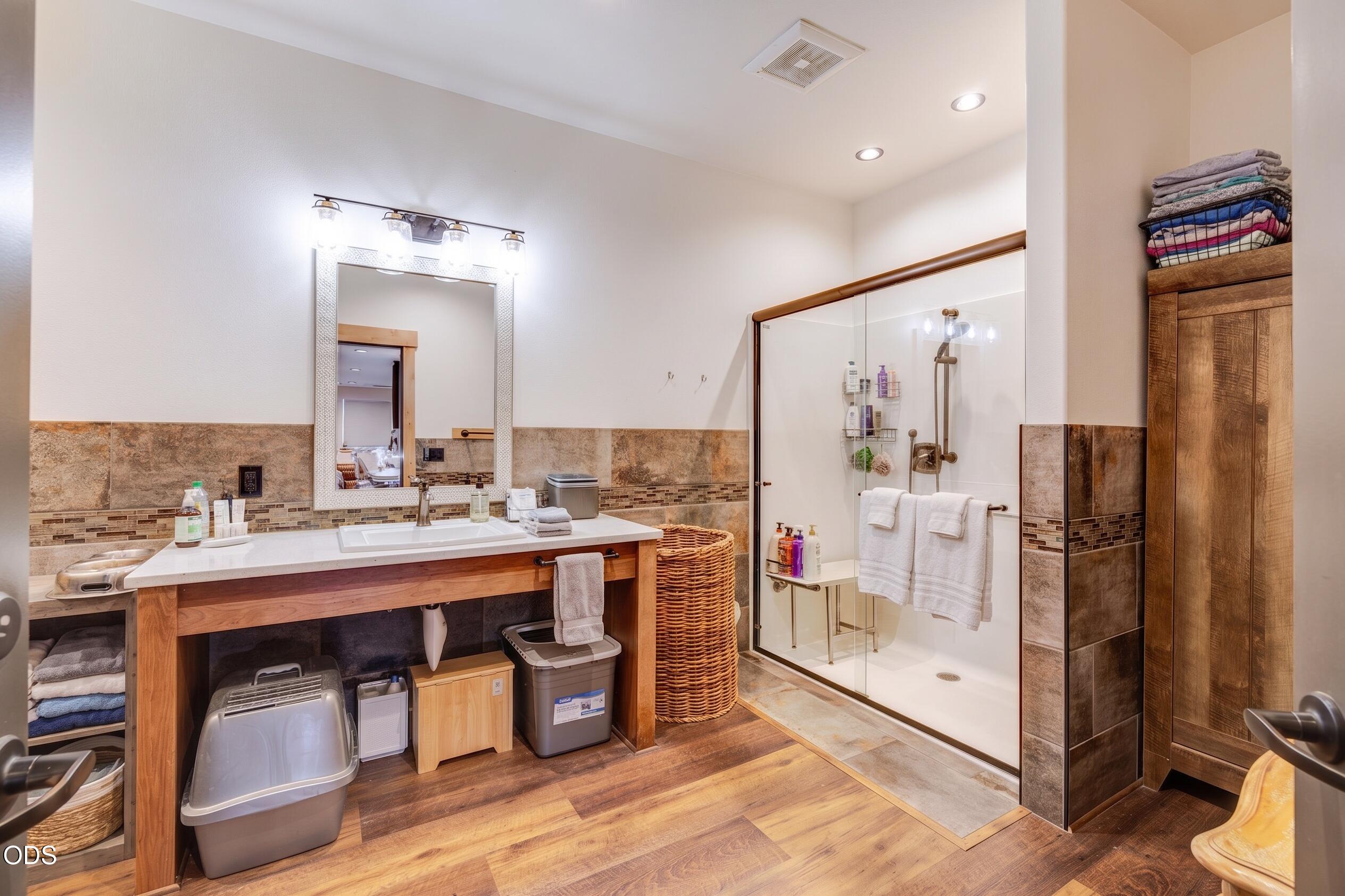 66150 Barr Road Bend, OR 97703 - Photo 36 of 46 Gallery Image 36