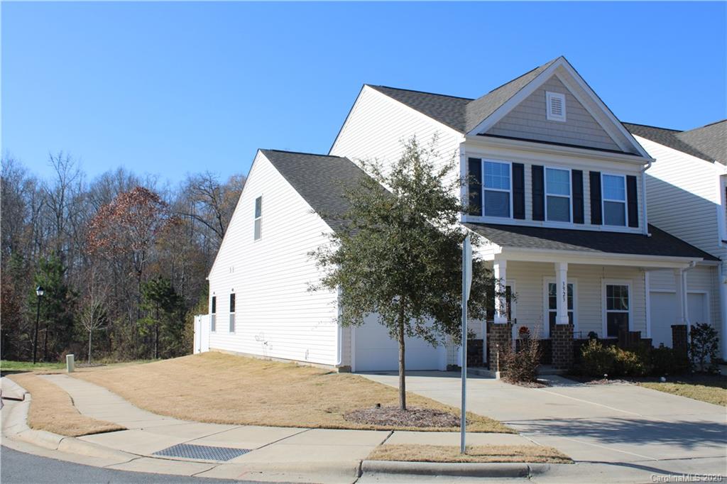 3923 Ramshead Way Gastonia, NC 28056 - Photo 2 of 33 Gallery Image 2