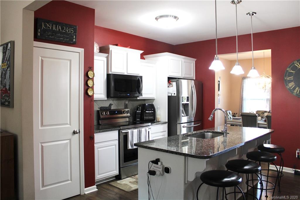 3923 Ramshead Way Gastonia, NC 28056 - Photo 7 of 33 Gallery Image 7