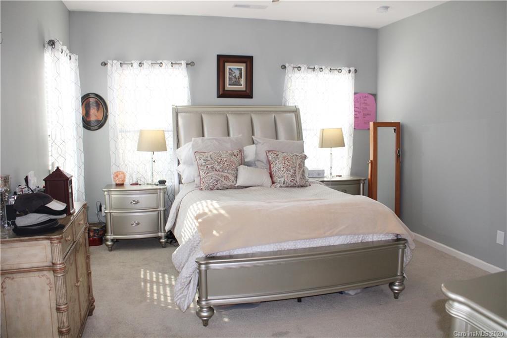 3923 Ramshead Way Gastonia, NC 28056 - Photo 9 of 33 Gallery Image 9