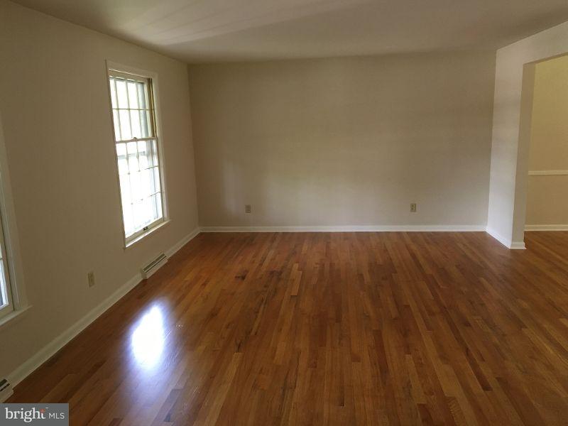 2660 Carnegie Road York, PA 17402 - Photo 2 of 28 Gallery Image 2