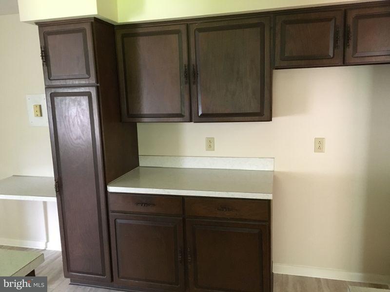 2660 Carnegie Road York, PA 17402 - Photo 8 of 28 Gallery Image 8