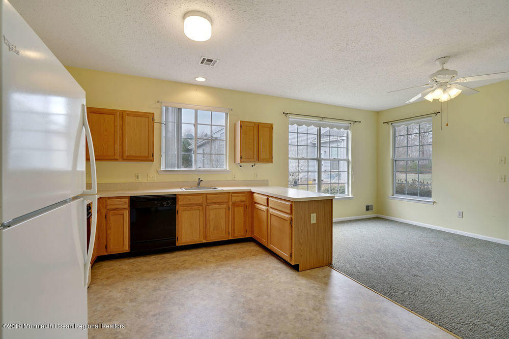 164 Sandpiper Road Barnegat, NJ 08005 - Photo 6 of 16 026_dsc07127-dsc07131