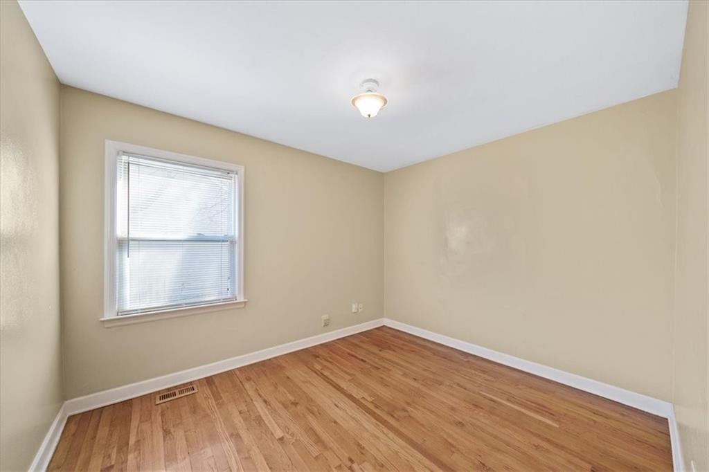4924 Mission Road Roeland Park, KS 66205 - Photo 20 of 25