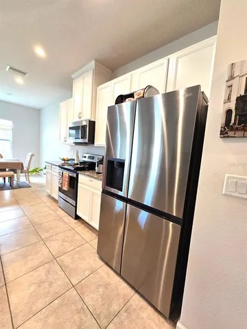 $2,800 | 10682 Old Sycamore Loop, Land O Lakes, FL 34638