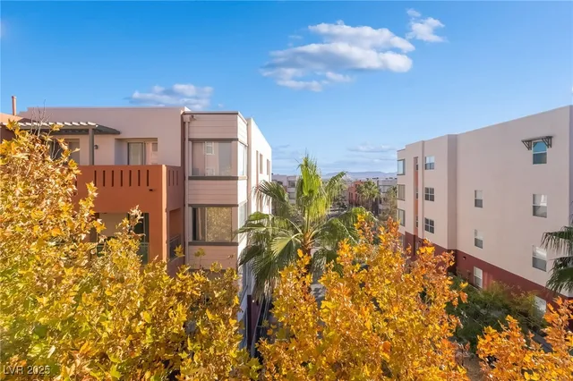 $1,595 | 50 East Serene Avenue, Unit 324, Las Vegas, NV 89123