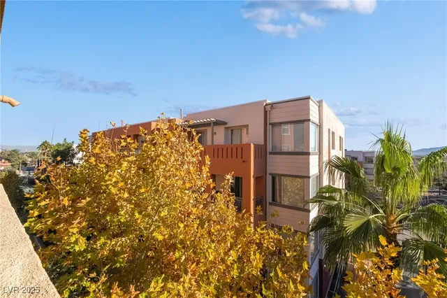 $1,595 | 50 East Serene Avenue, Unit 324, Las Vegas, NV 89123