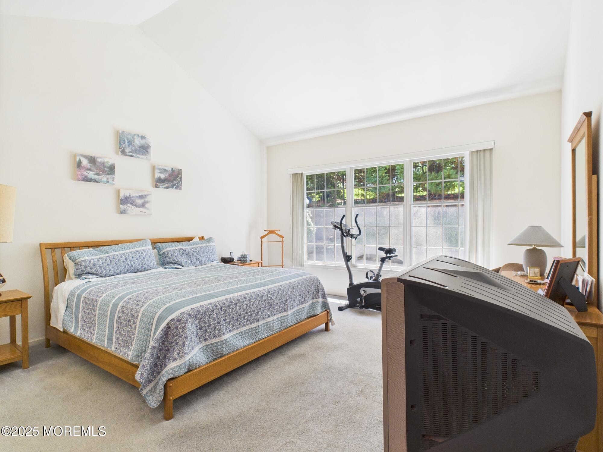 10 Windward Way Red Bank, NJ 07701 - Photo 11 of 31 a bedroom with a bed and a large window