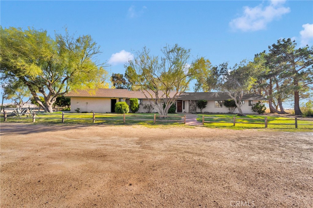37404 Harvard Road Newberry Springs, CA 92365 - Photo 1 of 62 Gallery Image 1