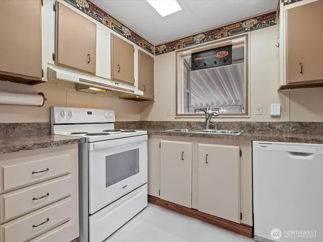 $125,000 | 620 112th Street Southeast, Unit 207, Everett, WA 98208