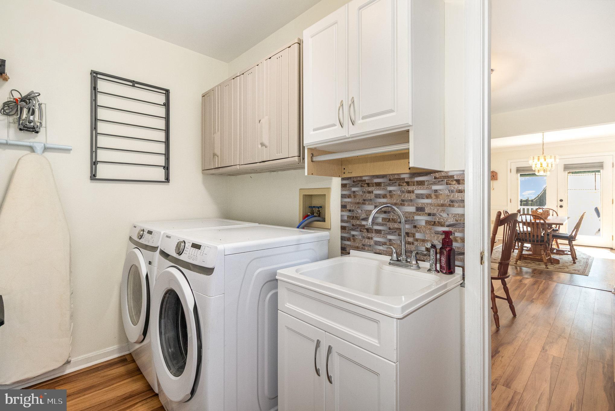 258 Bonnybrook Road Carlisle, PA 17015 - Photo 11 of 31 a utility room with dryer and washer