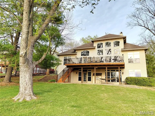 $700,000 | 500 Overlook Drive, Edwardsville, IL 62025